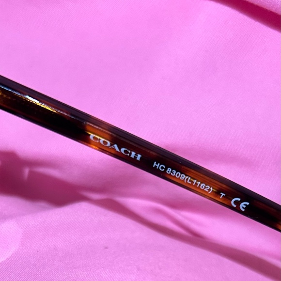 Coach Sunglasses ?️ Excellent Condition